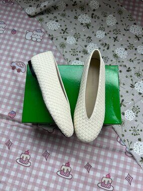 Bottega Veneta Woven V-Cut Ballet Flats